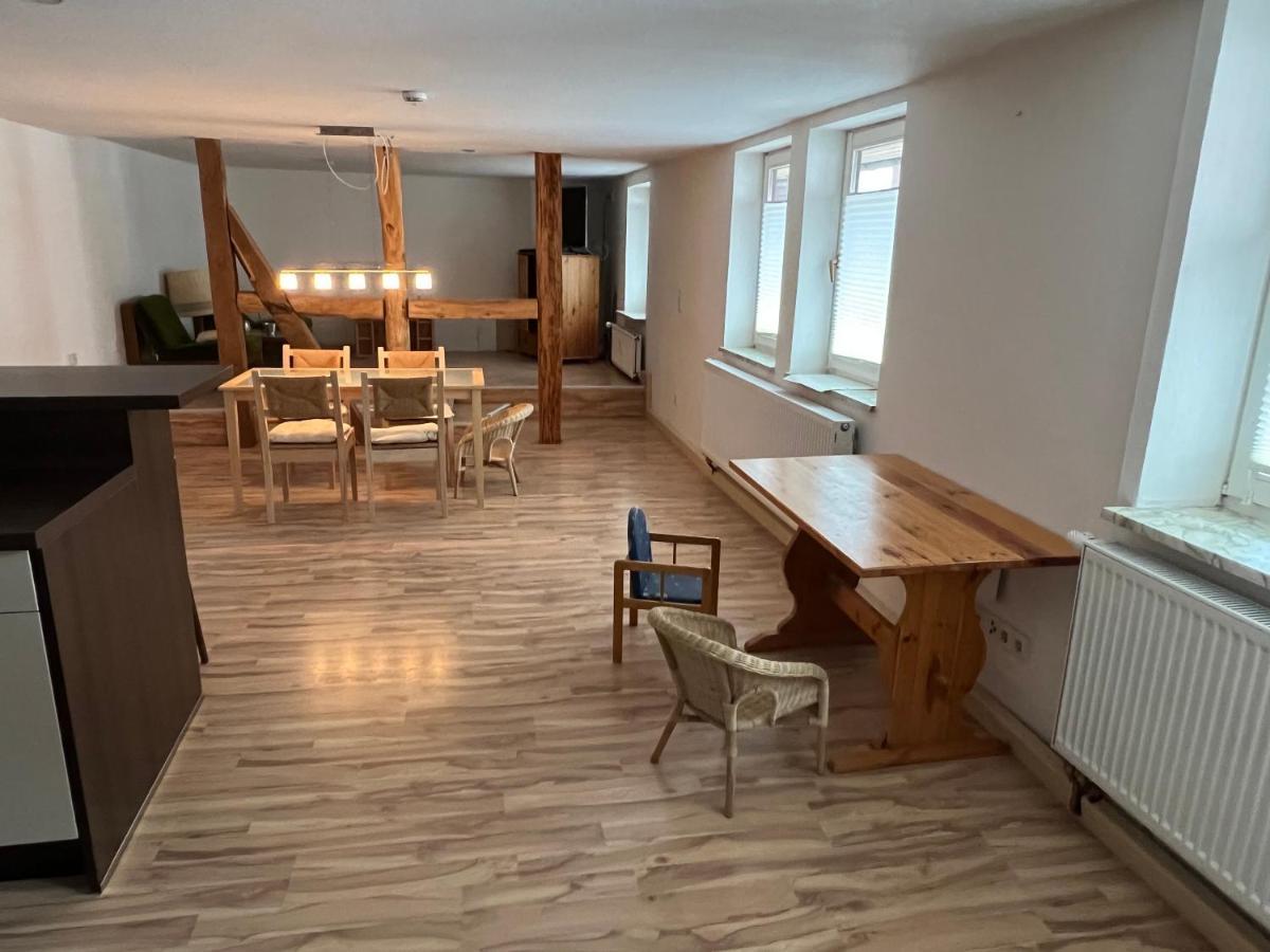 Ferienwohnung/monteurwohnung In Ruhigem Innenhof * Nörten-Hardenberg